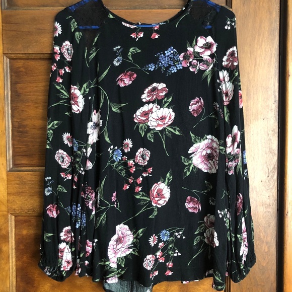 Floral Blouse - Picture 1 of 3
